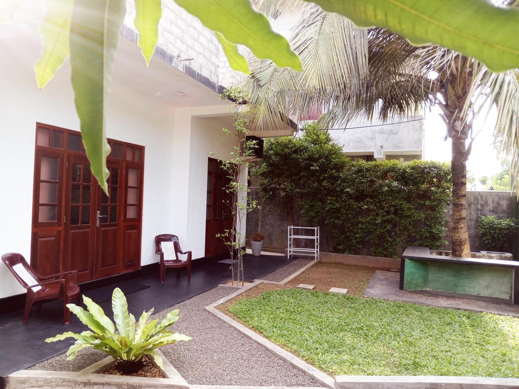 Villa Seagull Hikkaduwa Luaran gambar